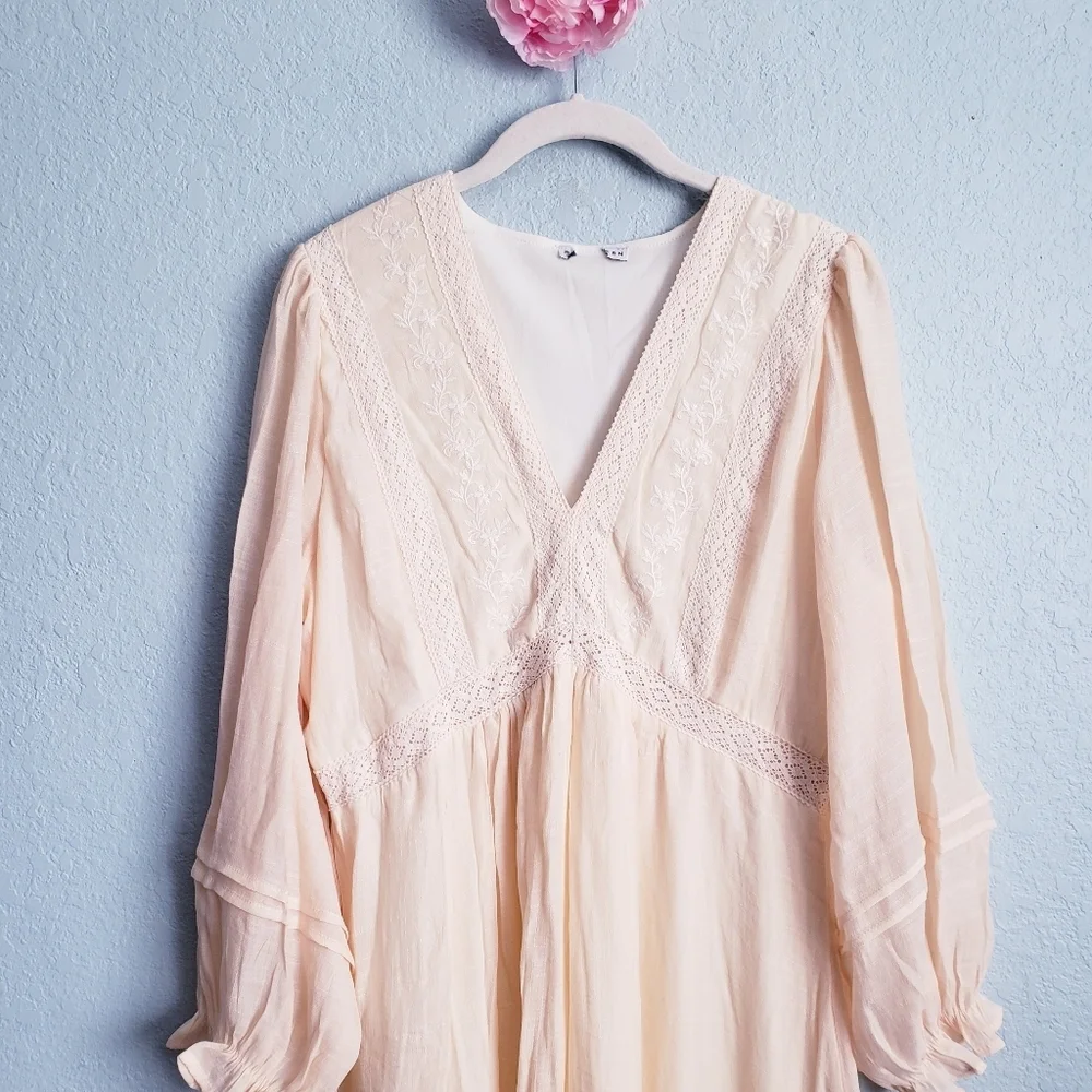 Baltic Born Amberlee Bohemian Neutral Embroidered Midi Dress - Picture 4 of 7